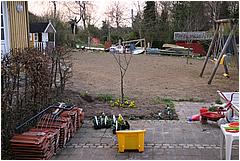 Vi venter stadig p� at gr�sset skal gro